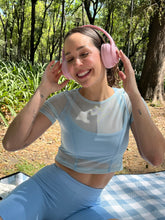 Cargar imagen en el visor de la galería, NIMBUS CROP TOP MESH
