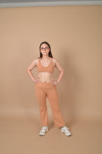 Cargar imagen en el visor de la galería, SET FLARE NUDE BROWN
