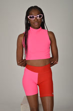 Cargar imagen en el visor de la galería, Crop bicolor XOXO
