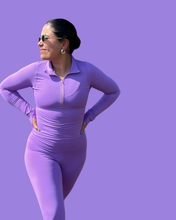 Cargar imagen en el visor de la galería, Crop top sudadera lila

